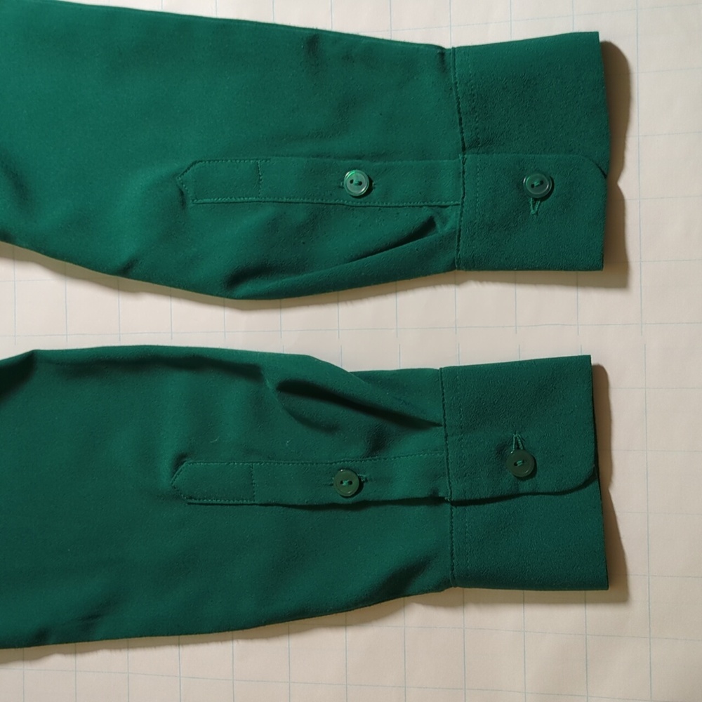 Green Apt 9 button down blouse - Picture 4 of 10